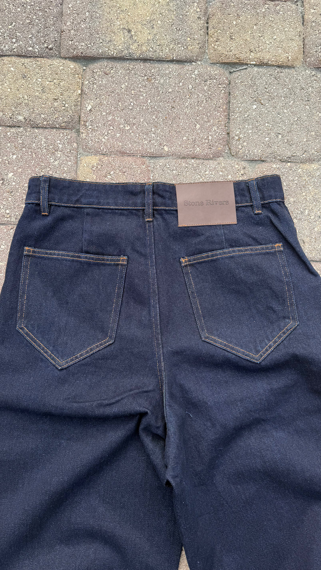 INDIGO BAGGY JEANS